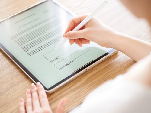 Depositphotos_659107308_S